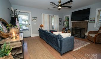 1712 Umstead St, Charlotte, NC 28205