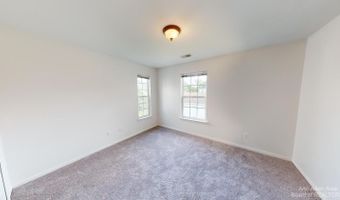 2795 S Knightsbridge Cir, Ann Arbor, MI 48105