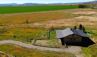 80 Sterling Dr, Bellevue, ID 83313