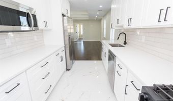 17 Warren Street 2, Bergenfield, NJ 07621