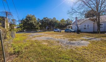24 E Main St, Andrews, SC 29510