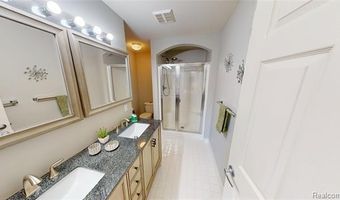 2916 Signature Blvd, Ann Arbor, MI 48103