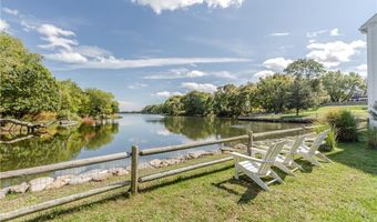 40 Web Ave 18, North Kingstown, RI 02852
