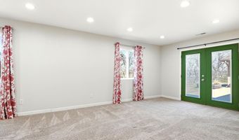 9540 SW Hodges Rd, Auburn, KS 66402