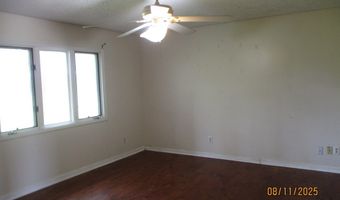 1377 Hutchinson Parrish Rd, Adel, GA 31620