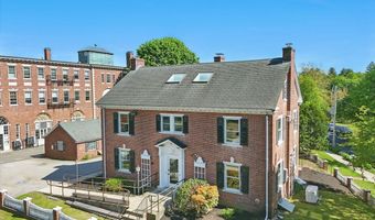 6 Windsor St, Andover, MA 01810