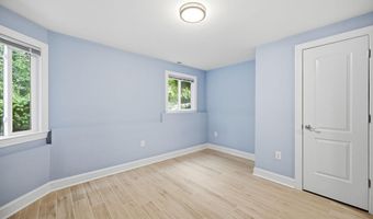 8474 ARARAT Ct, Annandale, VA 22003