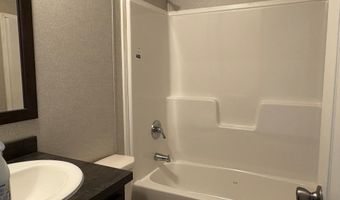 13 RW MacLeod Ln, Belfast, ME 04915