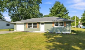 233 S Division St, Auburn, IN 46706