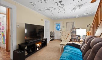 121 W Beecher, Adrian, MI 49221