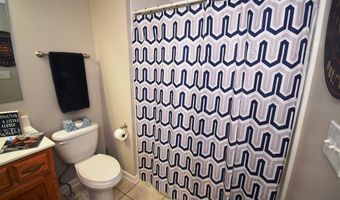 933 Amesbury Ct, Indianapolis, IN 46217