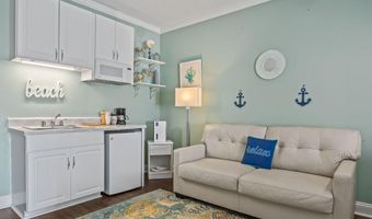 602 W Ft Macon Rd 114, Atlantic Beach, NC 28512