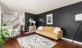 918 Timothy Dr, Columbus, OH 43230