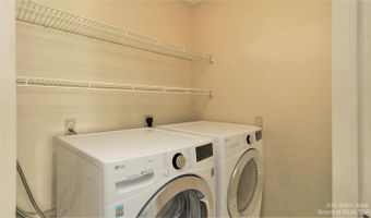 1328 Heatherwood Ln, Ann Arbor, MI 48108