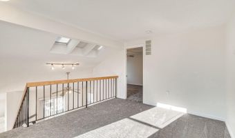 4418 PEMBROOK VILLAGE Dr 121, Alexandria, VA 22309