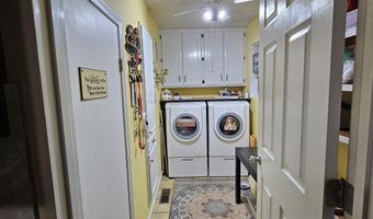 1504 S Tyler Ave, Aurora, MO 65605