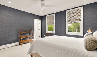 7449 ARLINGTON Rd, Bethesda, MD 20814