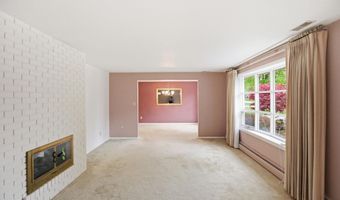 119 Zona Dr, Auburn, IN 46706