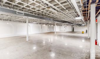 124 College St 100A, Asheville, NC 28801