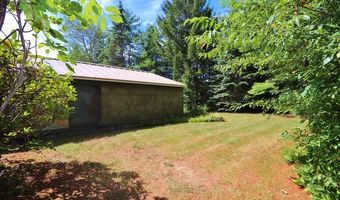 16 Hempstead Ave, Bangor, ME 04401