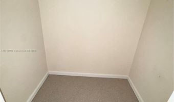 19501 W Country Club Dr PH-06, Aventura, FL 33180