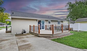 1821 4th Ave NE, Austin, MN 55912