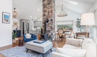 361 E Lakeshore Dr, Alloway, NJ 07422