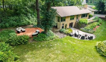1429 Skiles Ln, Arden Hills, MN 55112