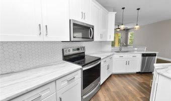 228 MAGNETA Loop, Auburndale, FL 33823