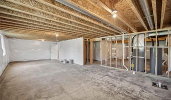25084 Bluebird Cir, Adel, IA 50003