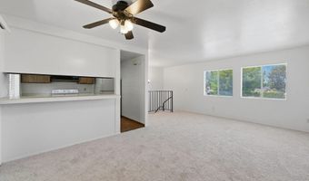 2504 Wanek Rd D, Escondido, CA 92027