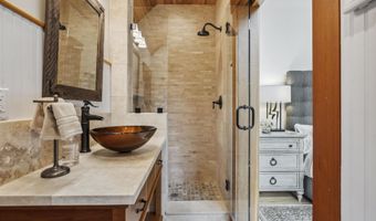 463 North Rd, Barnard, VT 05032