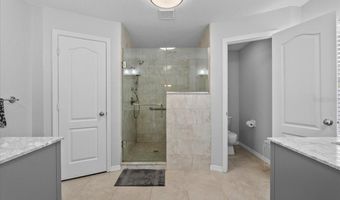 157 ALEXANDER ESTATES Dr, Auburndale, FL 33823