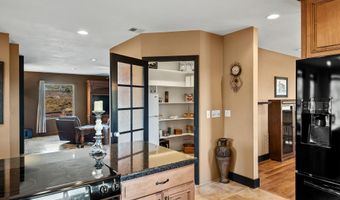 35369 S Pinnacle Pl, Black Canyon City, AZ 85324