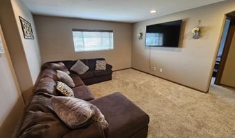 906 SW 16th Ave, Aberdeen, SD 57401