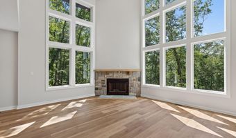 88 MALLARD Dr, Basye, VA 22810