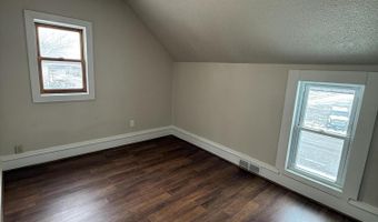 322 SW 9th Ave, Aberdeen, SD 57401