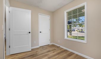 103 Adams Ct, Ashley, IN 46705