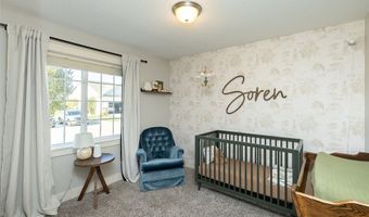 2909 SW Country Ln, Ankeny, IA 50023