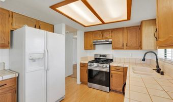 11671 Maple St, Apple Valley, CA 92308