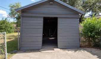 702 Jefferson St, Alice, TX 78332