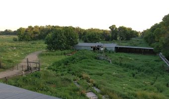 38452 129th St, Aberdeen, SD 57401