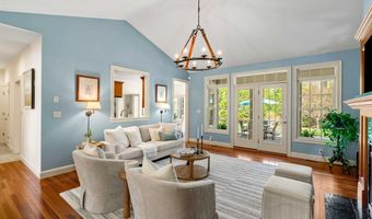 12 Amber Ln, Bedford, NH 03110