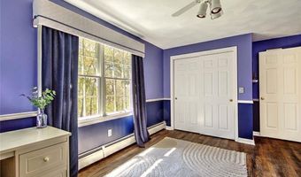 235 Holly Hills Ln, North Kingstown, RI 02874
