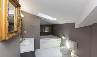 10 Ten Broeck Pl, Albany, NY 12210