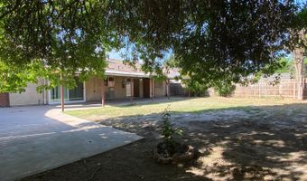 14069 Vista Dr, Armona, CA 93202