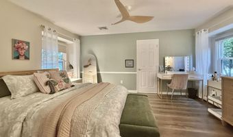 511 Delaware Ave, Absecon, NJ 08201