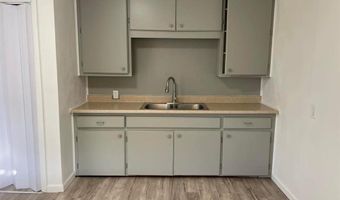900 E Katy Dr, Altus, OK 73521
