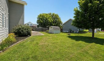802 13th St SE, Altoona, IA 50009