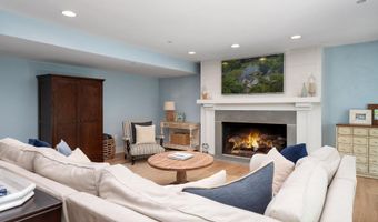 529 LEE Cir, Annapolis, MD 21403
